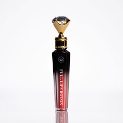 Full Lips Botox® Lip Plumper Treatment - Image 7